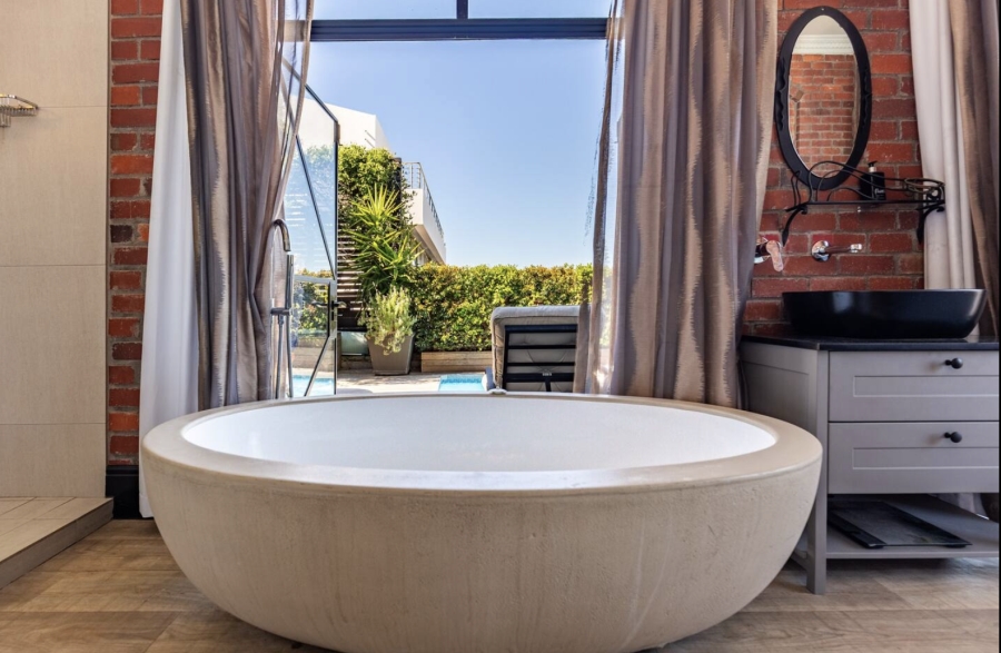 To Let 2 Bedroom Property for Rent in Tamboerskloof Western Cape